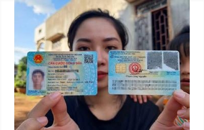 Bộ Công an: Tuyệt đối không chia sẻ hình ảnh hoặc cho người lạ mượn thẻ CCCD